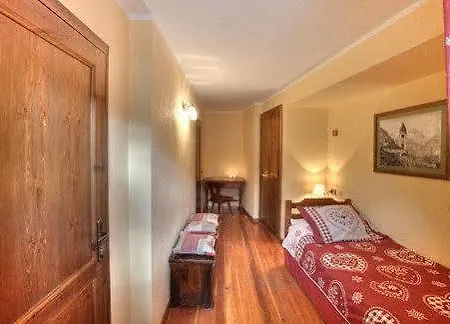 Apartment Emile Rey *